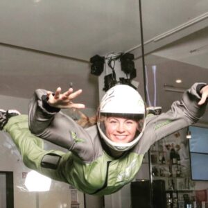 Luise Bähr Instagram - Gleich fliegen wir wieder!
17h45 „Leute Heute“
und 20h15 ZDF 
DIe Bergretter!
#flyhigh #ramsauamdachstein #bergretter #ndf #bestcrewever