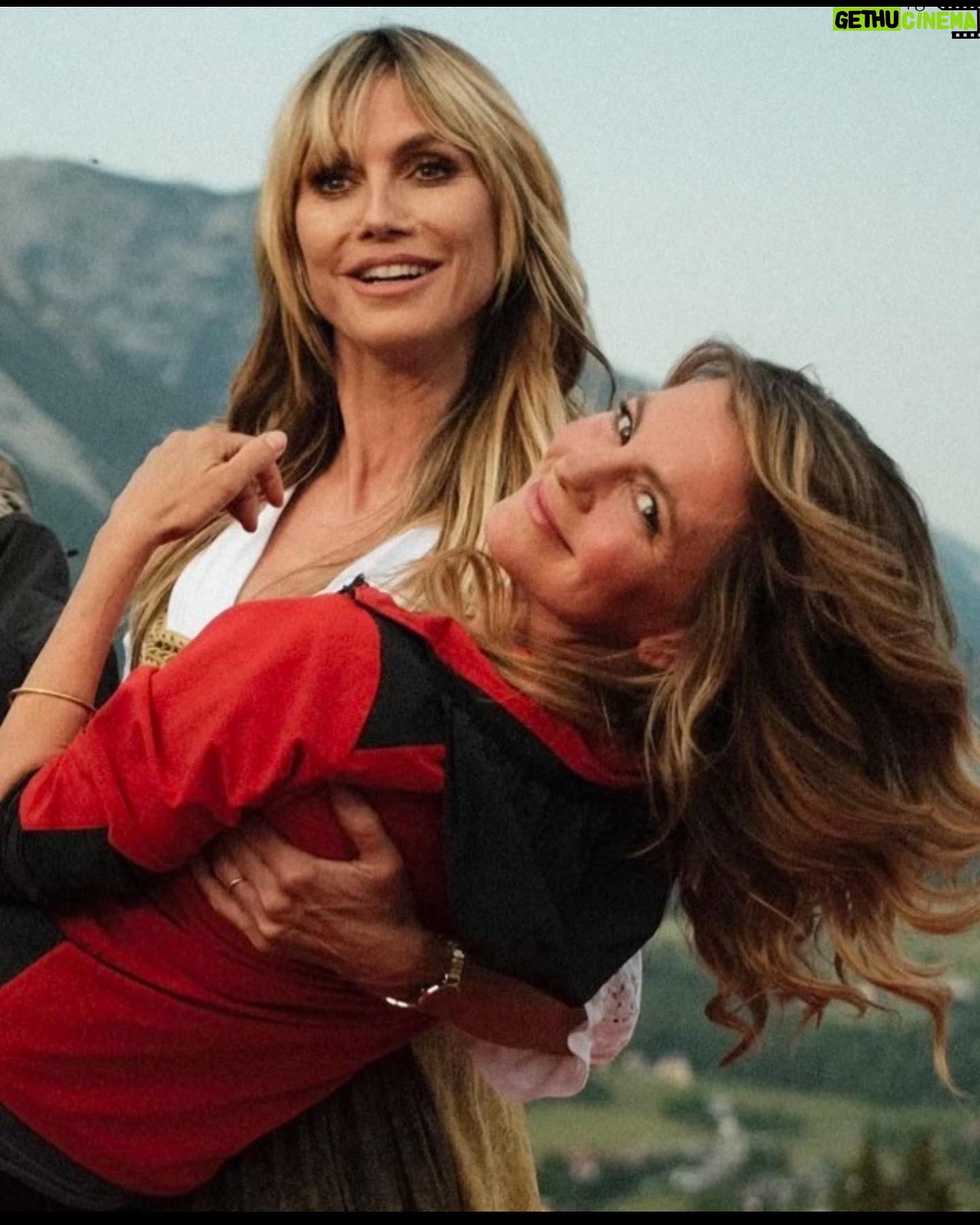 Luise Bähr - 4.4K Likes - Frauenpower in action!
DIE BERGRETTER Heute 20h15 im ZDF @diebergretter_offiziell @heidiklum #learntherulessoyoucanbreakthem