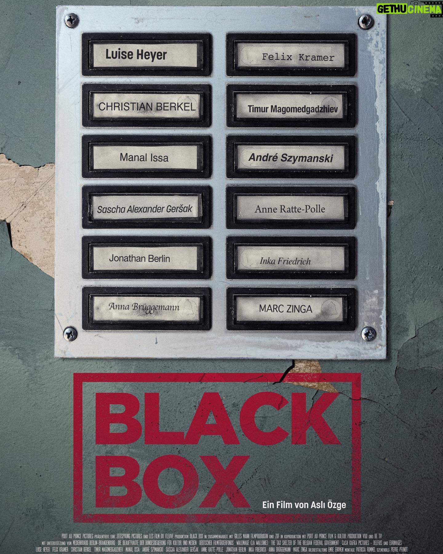 Luise Heyer - 425 Likes - The beautiful artwork to our new film BLACK BOX by @aslioezge
24.6. at the @filmfestmunich @portauprincefilms