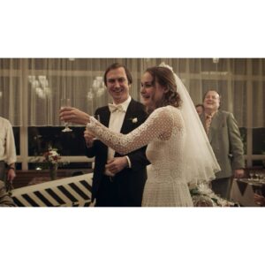 Luise Heyer Instagram - Luise und @larseidinger in @franziskastuenkel Filmdrama Nahschuss.

@filmfestmunich
@zta_mgmt
@fitz_skoglund