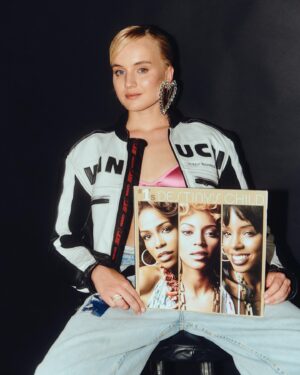 Luise von Finckh Instagram - My first ever double page in a magazine @rollingstone 🤩
And I couldn’t be more delighted than to be talking about my childhood heroes @destinyschild . Thank you for swagging me up @theresagrs  @philippverheyen @paulinahildesheim 🤌🏼