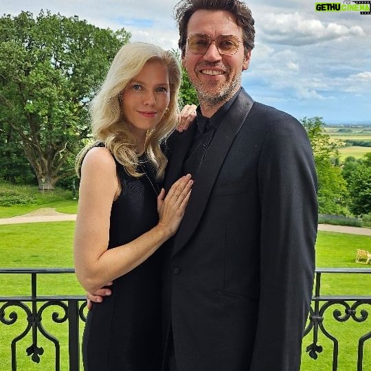 Lukáš Hejlík - 1.7K Likes - Bylo to krásný! Děkujeme @ina_t_official & Václavovi za pozvání na jejich svatbu na @chateaumcely . Bylo moc hezky a s @veronika_hejlikova jsme si to opravdu užili. Skvělá řeč oddávajícího, ale i otcia svědkyně. Super byla i hostina, bar od @veuveclicquot (@moethennessy_cz ), potkání s @emmasmetana_music a @jordanhaj a pak byli skvělí hlavně svatebčané. Díky, hodně štěstí!
@chateaumcelywedding
#chateaumcely
#GMLH365
#svatbainaavasek