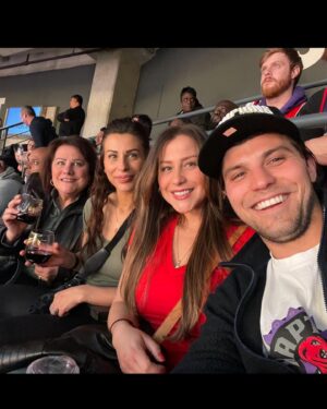 Luke Bilyk Instagram - So much love for all these wonderful Momma’s. Wouldn’t be the same without you all in my life.