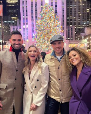 Luke Gulbranson Instagram - A wonderful night with wonderful people. ❤️ #nyc #theater #rockafellercenter #christmastree