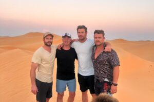 Luke Hemsworth Instagram - The @jsindustries1 carbotune sub Xero felt so good at the new @surfabudhabi wave pool. I’d still be there if they hadn’t turned the lights off. 
If Abu Dhabi isn’t high on your list of places to visit… it should be. Amazing week with family and friends. Incredible people, food scenery. #inabudhabi