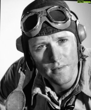 Luke Kleintank Instagram - It was an honor getting a chance to portray the war hero Lieutenant Clarence Dickinson In the movie Midway. Trailer comes out tomorrow. In theaters  November 8th #midwaymovie