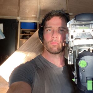 Luke Macfarlane Instagram - Dear @festool_usa I would like a FESTOOL KS 120 REB SLIDING COMPOUND MITER SAW .... I will pose shirtless with it. Is that how Instagram works?