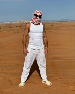 Luke Rockhold Instagram - Habibi, come to Dubai. 
I’m ready for a fight