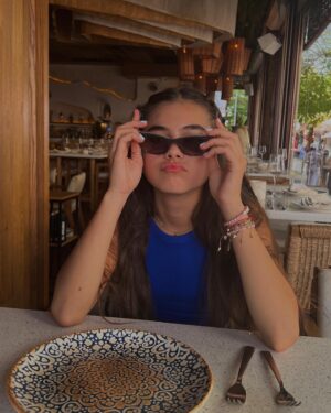 Lumi Pollack Instagram - Out and about 💙🌞