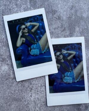 Lumi Pollack Instagram - Out and about 💙🌞