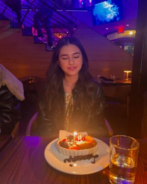 Lumi Pollack Instagram - Another trip around the sun! 
🌞🎂🤍
#birthday #14