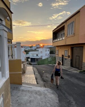 Luna Kuse Instagram - 2 seasons: summer and thinkingofsummer