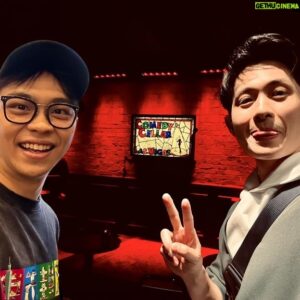 Lung Hor Instagram - 世界巡迴即將啟程
翻出了一些照片
看得出每一張在哪嗎？

2024 曾博恩 X 賀瓏單口喜劇世界巡迴《#賀博台瘋》
四月日本見 🇯🇵
