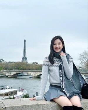Lương Thanh Instagram - 🤎