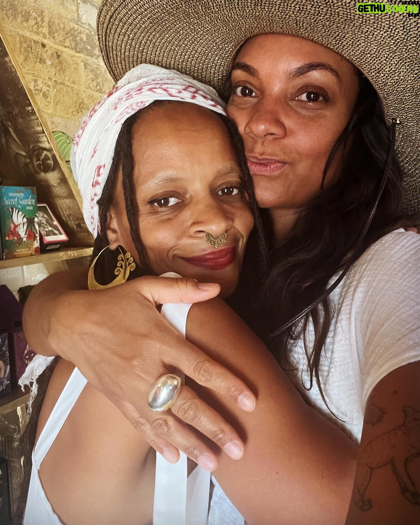 Lyndie Greenwood - 3 Likes - My friend gave me a reiki session for my birthday. The depth and intensity of the experience were completely unexpected. I feel light now, in a place I didn’t even know I was heavy. It was beautiful, mystical and powerful. But then again, so is my friend, so I guess this makes sense.
I love you @namastoned_yoga - EVERYONE GO TO @rootsandstarsconjureandbotanik IT IS MAGIC