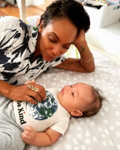 Actress Lyndie Greenwood HD Instagram Photos and Wallpapers October 2022