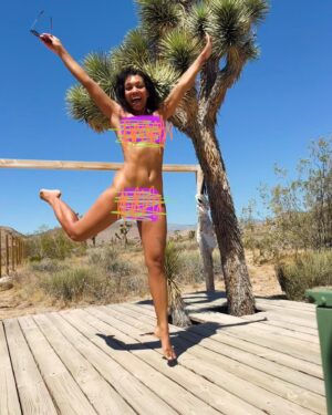 Lyndie Greenwood Instagram - Thank you for the birthday love and wishes!! 
I spent the day doing silly things that make me happy. Don’t underestimate the power of silliness!! It is medicine. 

1) wrote a song
2) made sun tea from Desert Willow flowers
3) did some painting 
4) ate some delicious food
5) ate more delicious food w my pal @aelaineo 
6) I don’t know how to paint, but 41 year old me doesn’t care a lick 
7) danced in my birthday suit

Love y’all. Xox

#birthday #junebaby #gemini #birthdaysuit