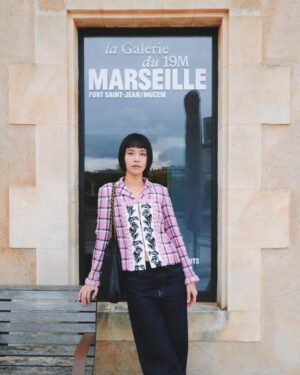 Lynn Lim Instagram - la Galerie du 19M Marseille
It’s been an eye opening, to experience this exhibition at @mucem_officiel To see how @chanelofficial creates a space for dialogue and expression between the Métiers d’art and Marseille’s artistic community. And one of the aims from the programme hopes to preserve the Métiers d’art by passing them on to next generation 🥹
Open to all. 3-26th May.

#CHANELCruise #CHANELShow