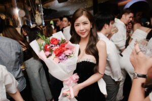 M Phurin Instagram - Happy Birthday na ka 🎂 🎉🫰🏻
My love ❤️ 🫶🏻