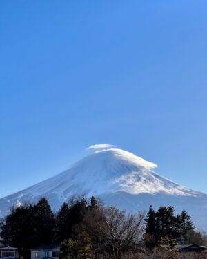 M Phurin Instagram - Miss you Fuji ❄️ 🗻 🇯🇵

📸 @ampangg.k