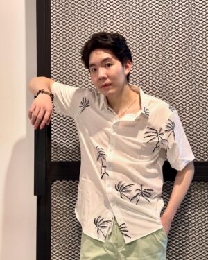 M Phurin Instagram - เมษาหน้าร้อนนี้จัดหนักจัดเต็มมาก !! กับ SHEIN 4.4 SONGKRAN FESTIVAL  หนักกว่า 80% ที่ @shein_thailand เท่านั้น!
.
ยังไม่หมด! ลดเพิ่มอีก 15% เพียงใช้โค้ด  mphurin (เมื่อช้อปขั้นต่ำ 499.-) 
.
#SHEINSongkranFestival #SHEINforAll #SHEINth

💦Search ID: 
Palm Tree Shirt 10127292 │ Coconut Tree Shorts (Mint Green) 10059877 │ Tree Top 12661157 │ Coconut Tree Shorts (Black) 12619896 │ Tee & Shorts 14467844