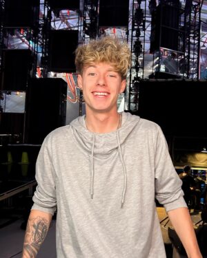 Mackenzie Sol Instagram - Top 24 at last! 🥹 @mackenziesol will sing for your votes next week on #AmericanIdol!