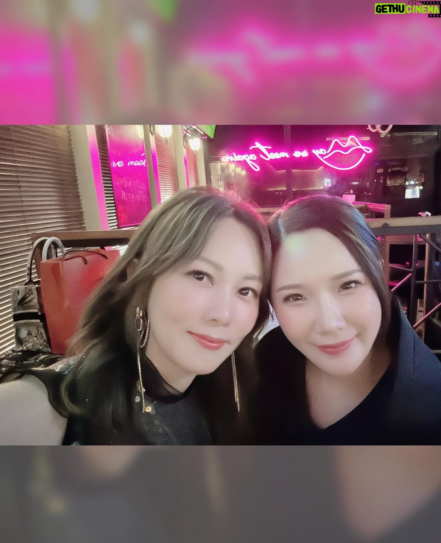 Macy Chan - 437 Likes - Congratulations! 8th Anniversary!
繼續讓大家變美美的!
@medime.hk @babyface0hk @fanyuanyuan_vivian @ericsuen @cha_siuyan @rebecca_zhu @kayeepo #陳美詩