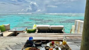Macy Chan Instagram - Good morning 🌞 

#inroombreakfast 
#travelawesome #maldives #travelholic #indianocean 
#yayoikusama