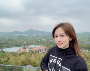 Macy Chan Instagram - A nice trip on the top of the mountain. 
#eastertrip 
#travelholic 
#travelmountain 
#mountaintop