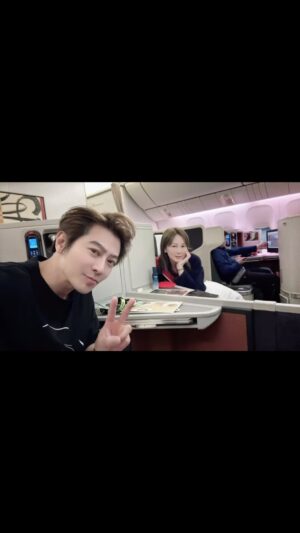 Macy Chan Instagram - 我非常需要的旅行終於開始了！工作的事情麻煩初七後再聯絡！ 🥰🥰 第一站德國🇩🇪