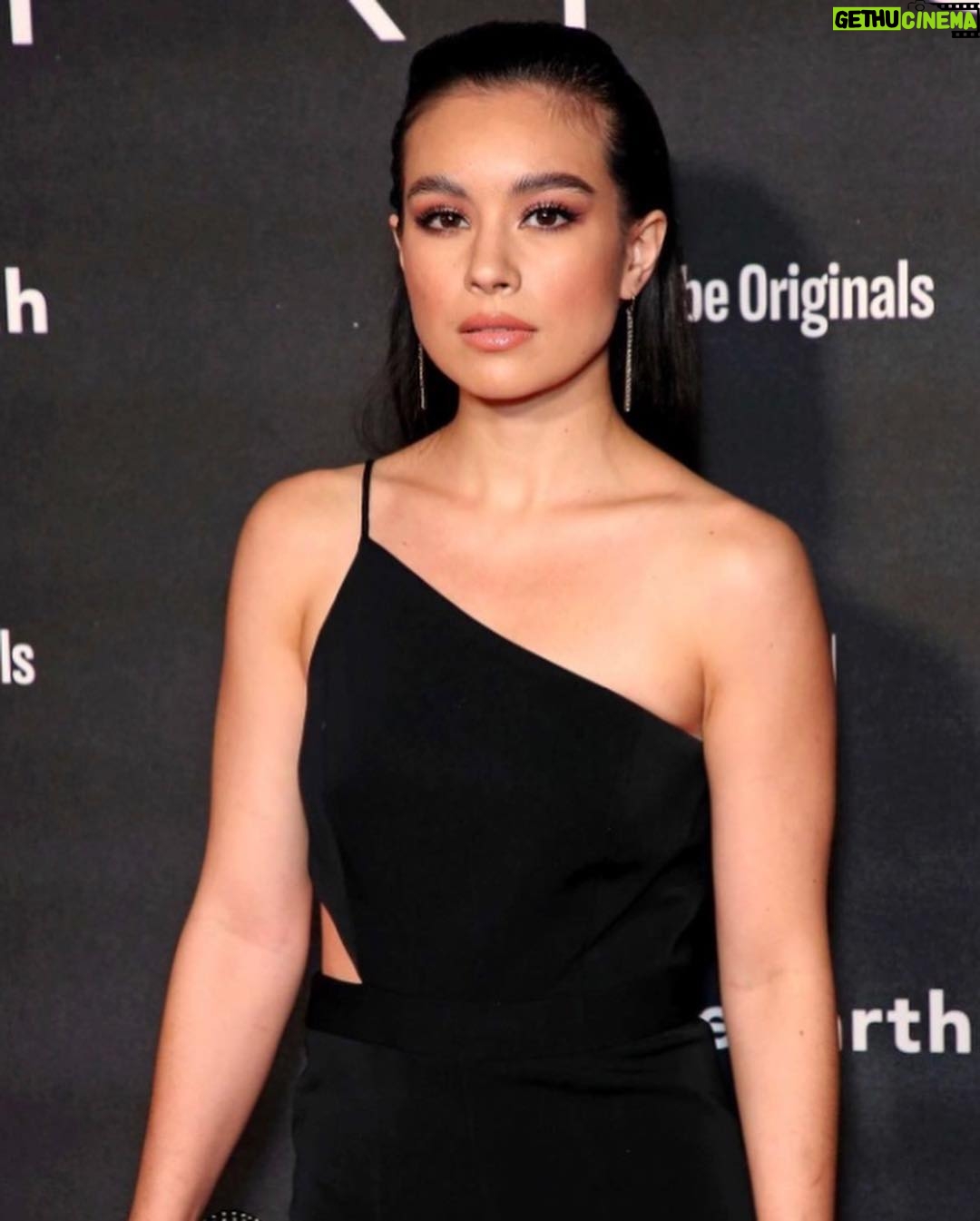 Madalyn Horcher - 1.1K Likes - Red carpet photos from the @origin_series premier in London!! Thank you for styling me in this gorgeous @jaygodfreynyc jumpsuit @adenarohatiner you are a miracle worker!
Jewelry: @melindamaria_jewelry
Clutch: @vincecamuto