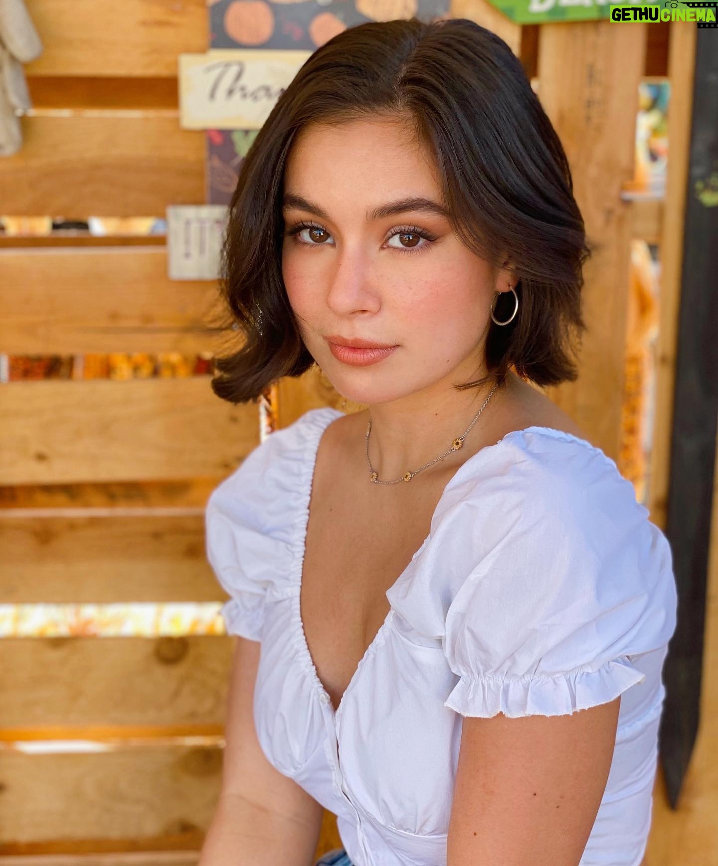Madalyn Horcher - 1.8K Likes - If a pumpkin spice latte was a person...🎃☕️ #love