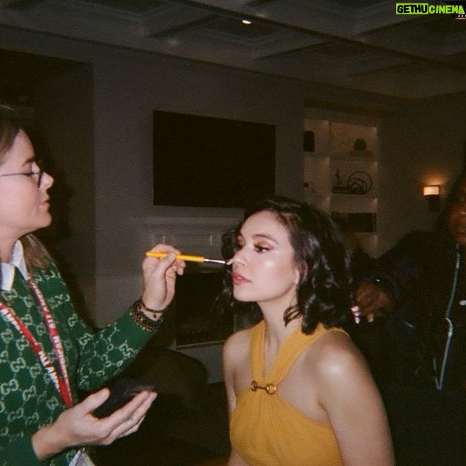 Madalyn Horcher - 680 Likes - Disposables babyyy
PC: @miyaghorcher