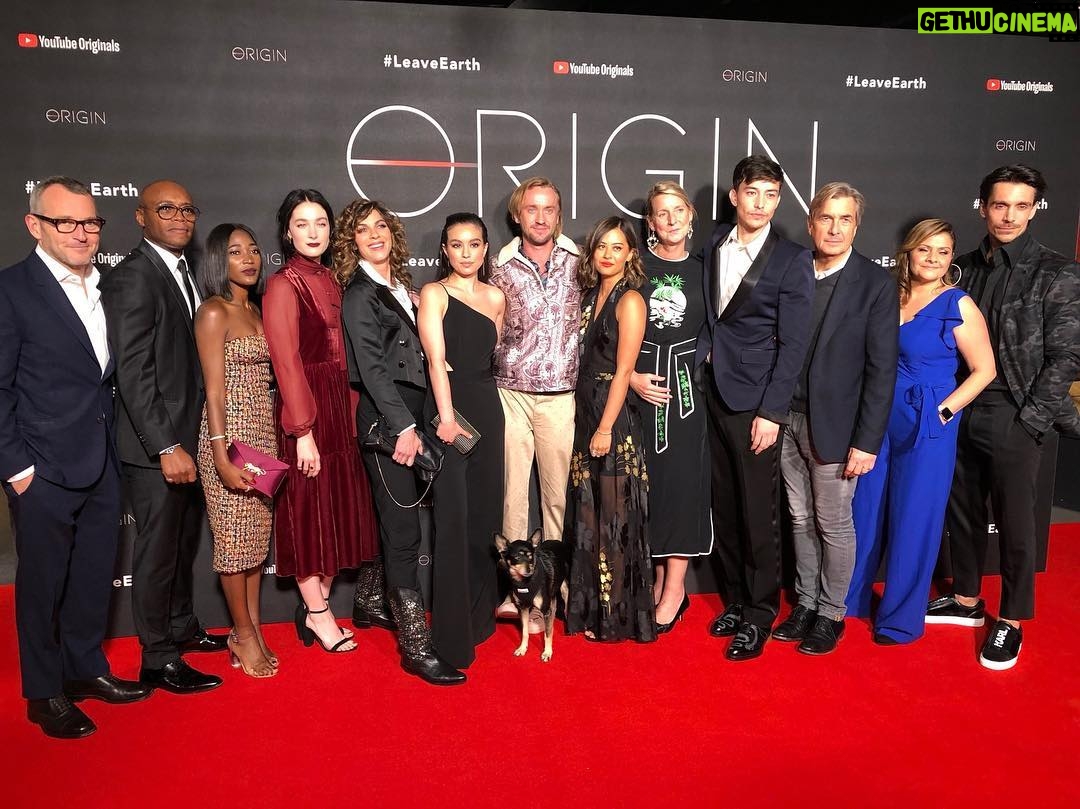Madalyn Horcher - 851 Likes - Mi familia ❤️🙏🏼 grateful for all these amazing people #spacefamily @origin_series
@iamfraserjames
@adelayoadedayo
@siobhan__cullen
#NataliaTena
@t22felton
@mikaswatkins
@sen_mitsuji_official
@ninawadia
@philipp.christopher