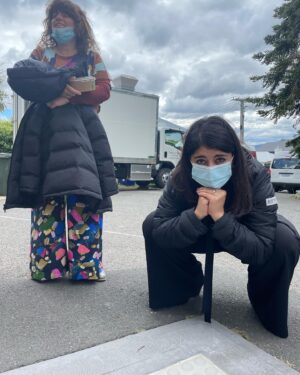Madeleine Sami Instagram - It’s late but my gosh happy last die day precious deadheads! The gripping finale of #deadloch is on @primevideoaunz rn! fun fact: I started out as a writer on this show and when the Kate’s asked me to audition I thought it was a prank. I still think it might be. Thank u @katemclennan and @katemcccartney for Eddie. She was exhausting/intense/unwashed but by god, one of the funnest cunts I ever did play. Thanks to my precious deadloch whanau. Best cast. Best crew. Later I’ll #grank but now it’s time to don my exclusive feastival merch, settle in with a pie and a coke, and chum it up over this last brilliant episode 💀 🌊 🔪 🖕🏾