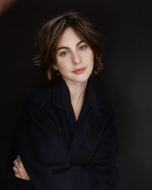 Madeline Weinstein Instagram - Entering my Meg Ryan era

📸 by the amazing @davidgoddardphotography