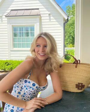 Madison Thompson Instagram - 🌷☀️