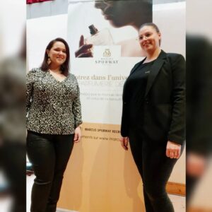 Magalie Vaé Instagram - Un très grand merci à toute l'équipe du beauty Show @sev.rousseau.marcus.spurway pour leur gentillesse, leur accueil et leur dynamisme !!!

Encore un merveilleux moment de partage !

🧥👖👕 @cap.saran.instant.2.modes - Grain de Malice Cap Saran 

#marcusspurway #scène #live #show #partage #ilovemyjob #bonheur