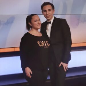 Magalie Vaé Instagram - Pour voir ou revoir l'émission chez @jordandeluxe
➡️ https://www.canalplus.com/divertissement/chez-jordan-de-luxe/h/19814957_50013

.
.
. 

👕 @cap.saran.instant.2.modes - boutique Grain de Malice Cap Saran

-----Partenariat non rémunéré-----
