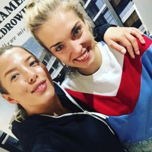 Magdalena Koleśnik Instagram - #niedzielazewą @magnusvonhorn @mariusz_lava