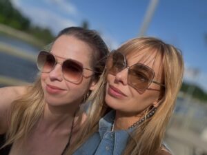 Magdalena Margulewicz Instagram - Bez komentarza bo nie potrzeba słów. Dominiś doczekałyśmy się tego dnia!!!!!woooolne majówka razem❤️❤️❤️❤️