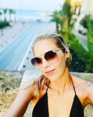 Magdalena Margulewicz Instagram - Kolejny dzień na rajskiej wyspie. 💙Kos zachwyca. Jestem tu pierwszy raz. Jezdzimy autem we wszystkie możliwe strony. Dziś odwiedzimy gorące źródła. Jest tak pieknie….💙