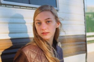 Mageina Tovah Instagram - it was actually a time machine 
.
.
.
#time #machine #rv #throwback