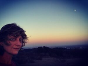 Mageina Tovah Instagram - Greetings Earthlings 
.
.
.
#hike #mountains #moon #earth #space