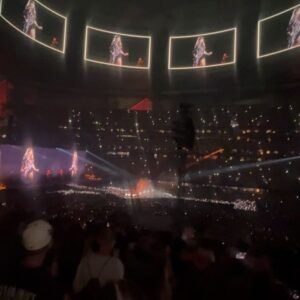 Maggie Elizabeth Jones Instagram - ✨ It’s been a long time coming (Maggie’s Version) @taylorswift ✨
// Swipe for a pic from my first Taylor Concert🥹 #TStheerastour #AtlantaTStheerastour