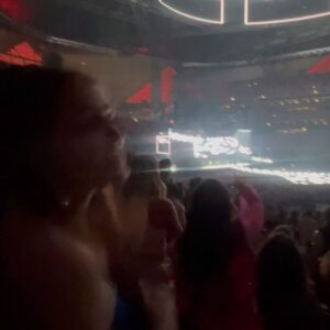 Maggie Elizabeth Jones Instagram - ✨ It’s been a long time coming (Maggie’s Version) @taylorswift ✨
// Swipe for a pic from my first Taylor Concert🥹 #TStheerastour #AtlantaTStheerastour
