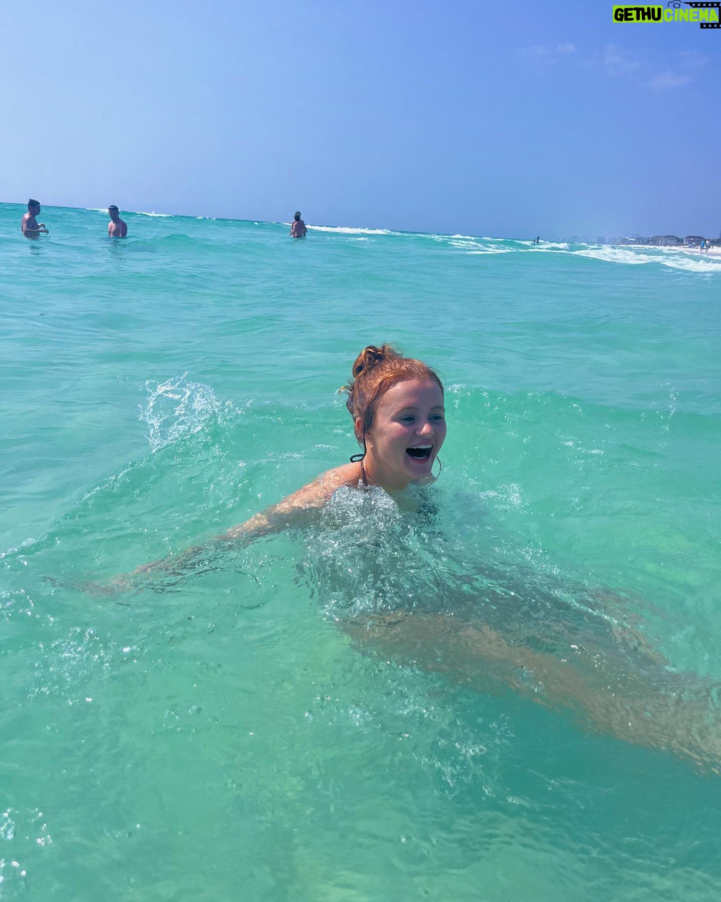 Maggie Elizabeth Jones - 1.6K Likes - Just a really big pool 🌊 ☀️