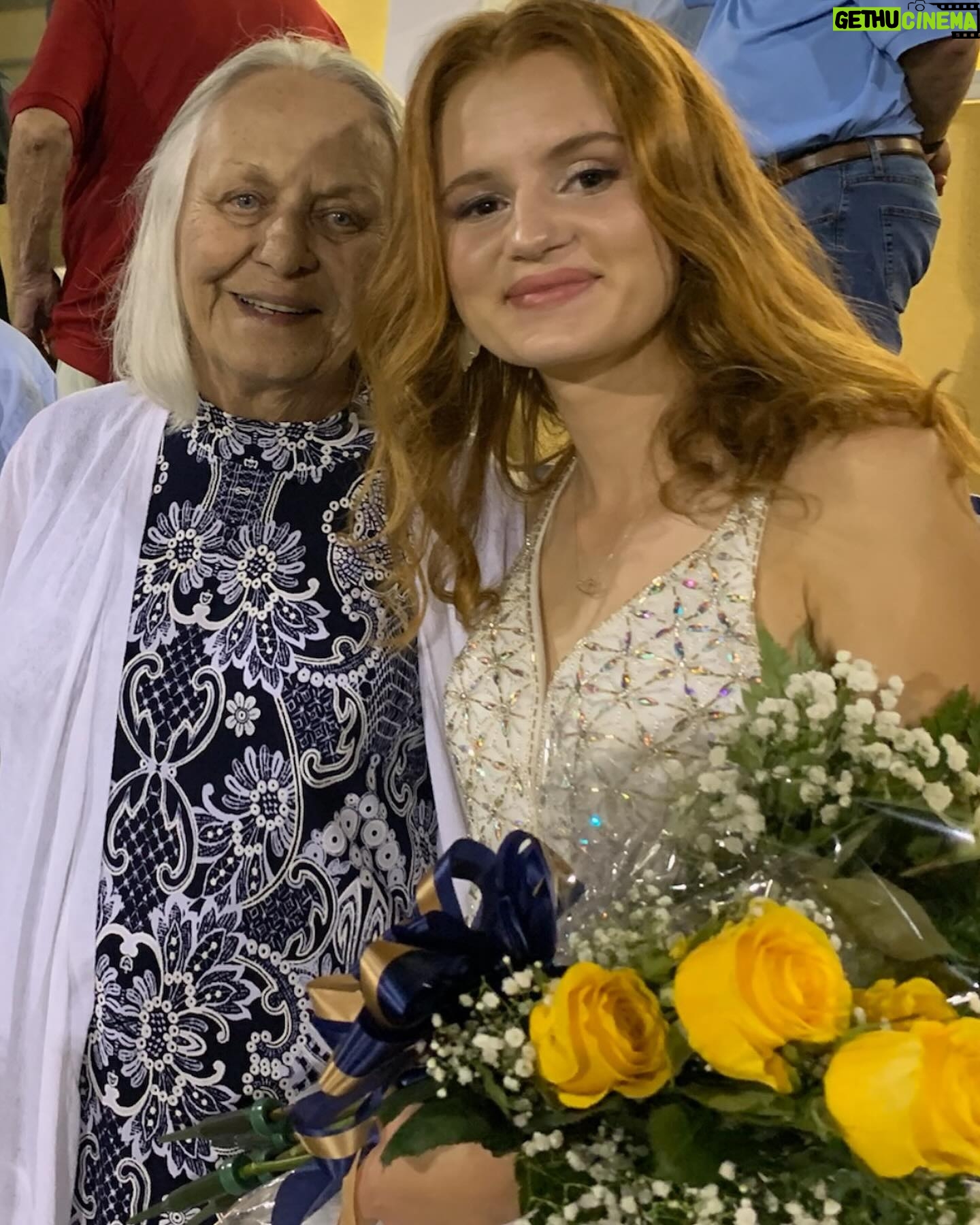 Maggie Elizabeth Jones - 2K Likes - “Pieces of me are pieces of you”
Grammy and Grandad 💕🕊️ Two of the hardest goodbyes both within a year from each other.
Miss you and love you both. Forever grateful for all the stories and memories made.