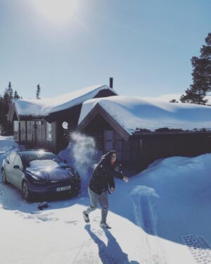 Magnus Carlsen Instagram - 🇳🇴❄️