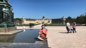 Magnus Carlsen Instagram - Stay hungry🌤